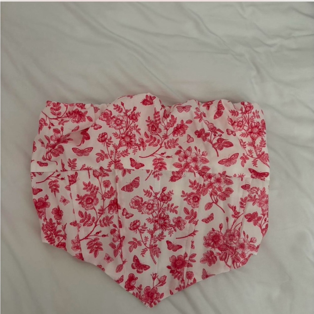 Princess Polly Pink and White Floral Top